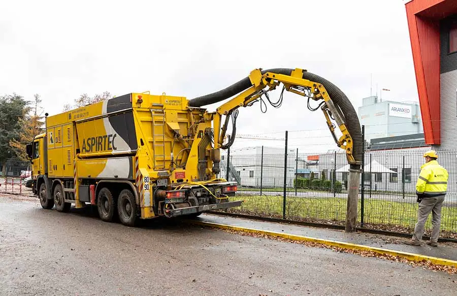 Aspirtec chauffeur opérateur excavatrice